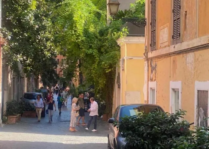 Margutta Domitia Roma